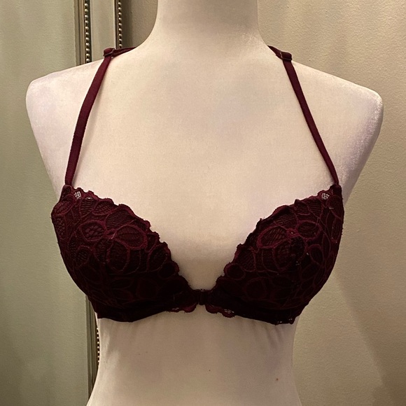 Pink “date” bra - Picture 1 of 5